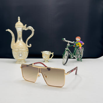 Prada Luxury Square Shield Sunglasses – Gold Frame with Gradient Lenses