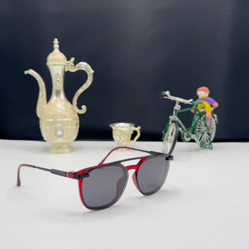Magnetic Clip-On Polarized Sunglasses – Stylish Frame with UV Protection